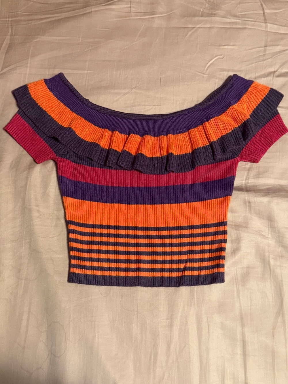 Kimchi Blue Riley Off-the-Shoulder top - Picture 2 of 4